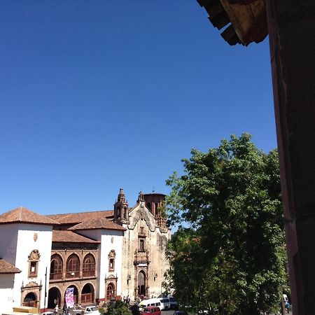 Posada de San Agustin Patzcuaro Bagian luar foto